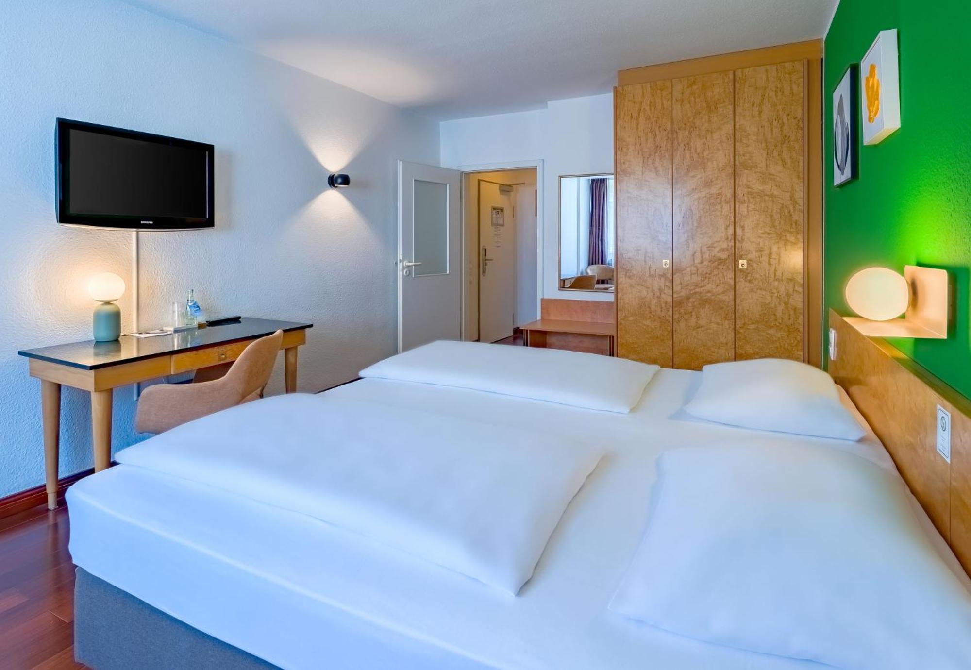 Rugs Hotel Duesseldorf - Self Check-In — Fotos 3